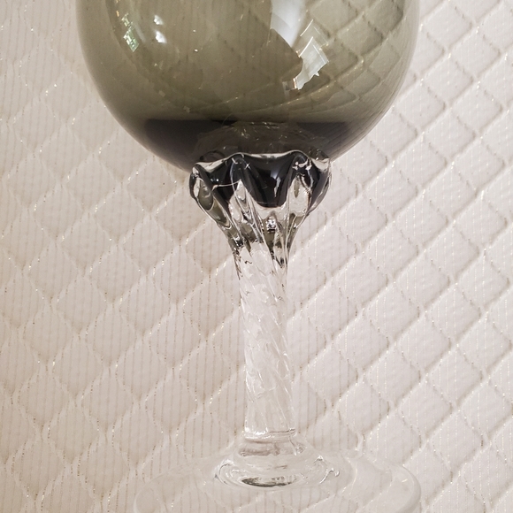 Vintage Mid Century Smokey Gray Small Wine Glasses - Picture 5 of 8